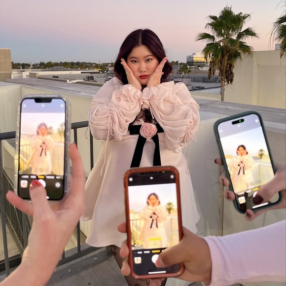 •About this closet• - Picture 2 of 5